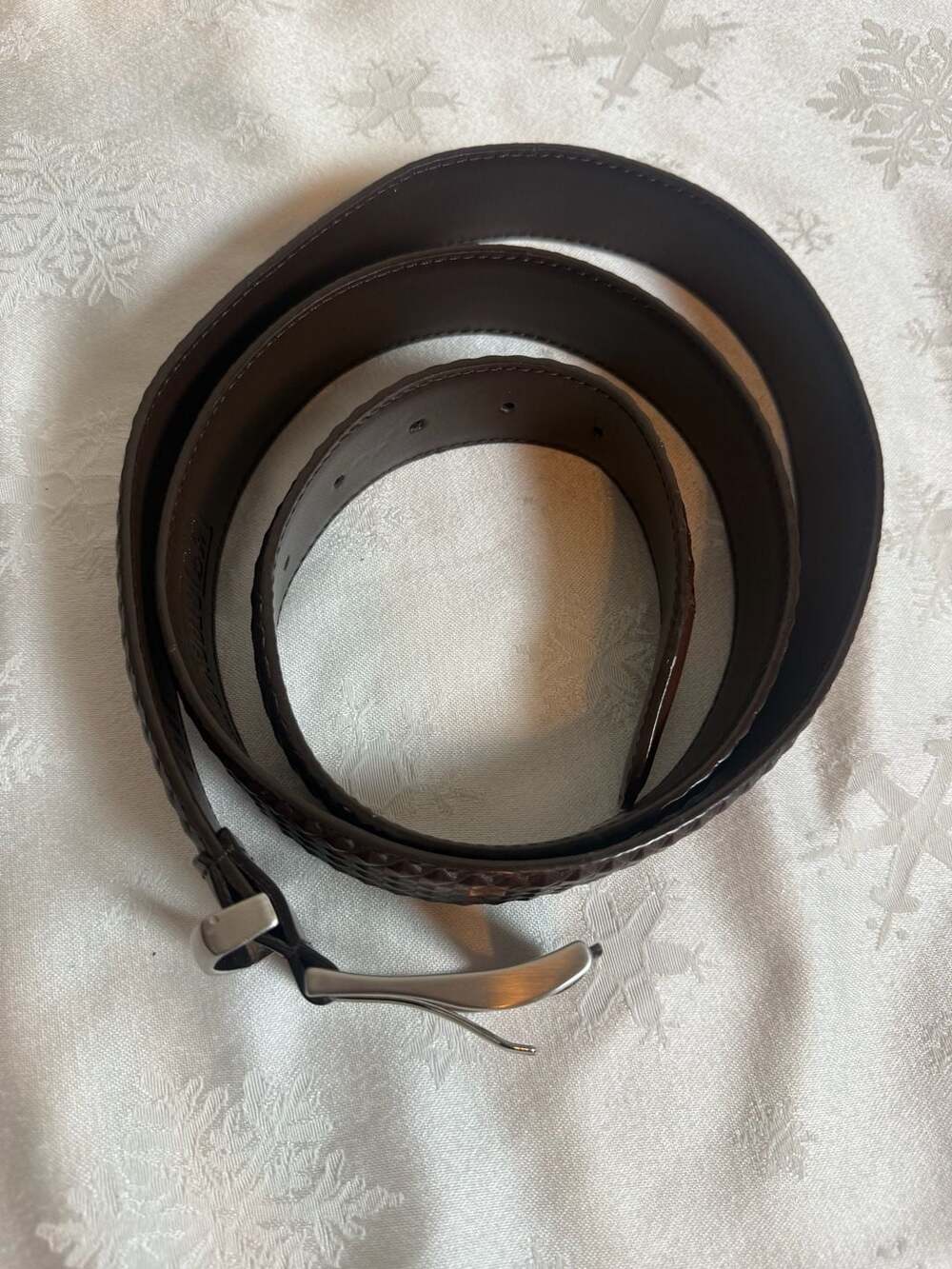Stacy Adams Brown Embossed Dress Belt Size 44 Woven Leather Look Silver Buckle
